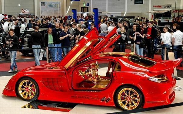 Mercedes-Benz Mc Laren SLR 999 Red Gold Dream von Ueli Anliker Design. Foto: Auto-Reporter/Messe Friedrichshafen